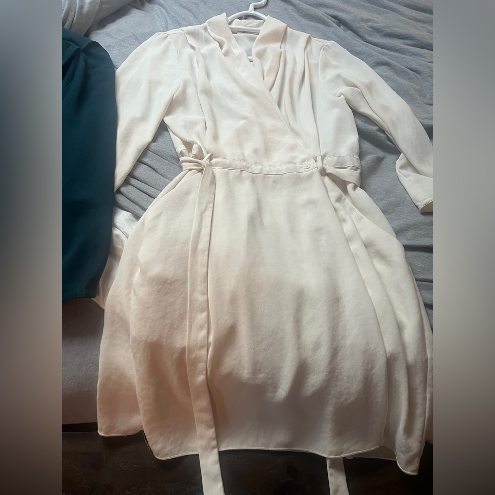 Aritzia Franca dress size 4 cream